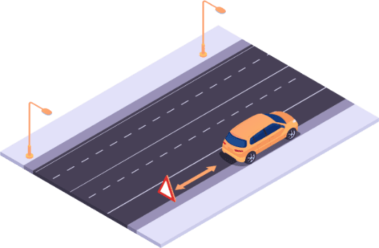 Auto met pech stilgezet rechts op de autosnelweg, met een gevarendriehoek erachter